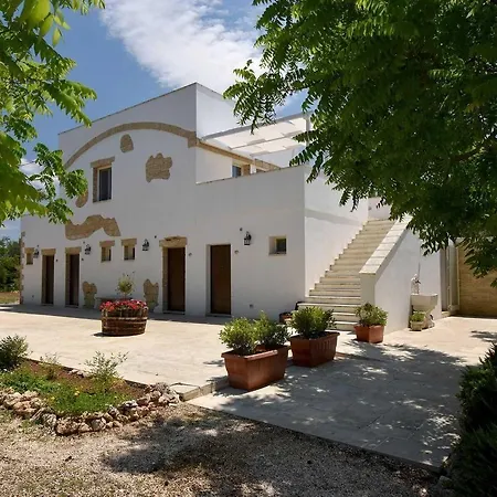 Masseria Pitanni Летний дом Галлиполи