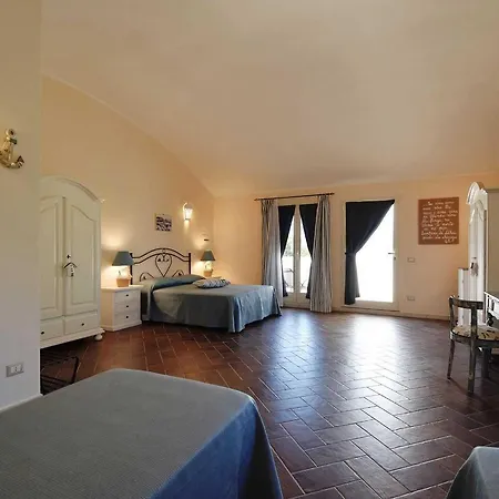 Masseria Pitanni Летний дом Галлиполи